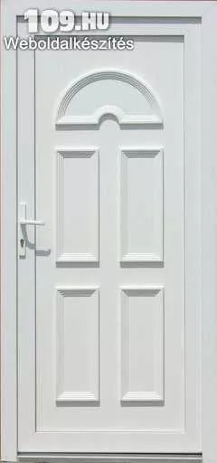 Műanyag bejárati ajtó (Chala Classic) 